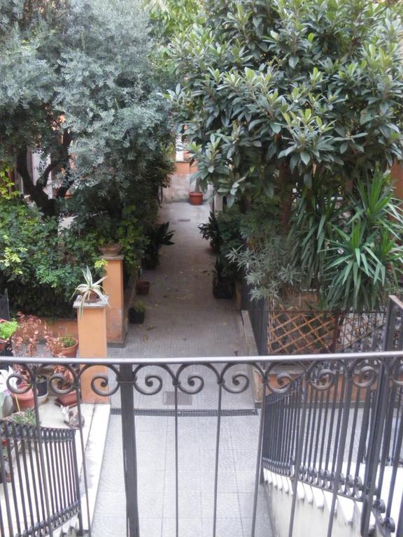 Casa Castelbolognese Apartment Рим Екстериор снимка